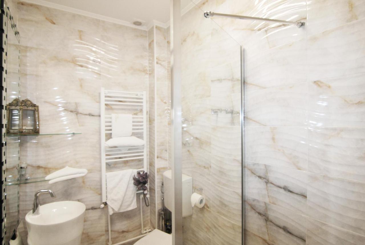 Kas 1Bd Apartment Unique Central Unirii Bucureşti Ngoại thất bức ảnh